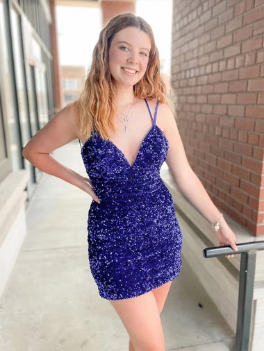 Sheath V-Neck Velvet Sequins Short Velvet Sequin Cocktail Prom Dress Canada