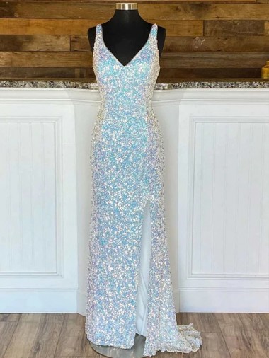 Sheath V-Neck Velvet Sequins Sweep Train Velvet Sequin Prom Dress Canada